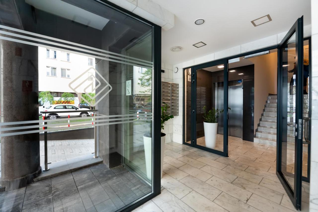 Chlodna Square Studio Warsaw Exterior photo